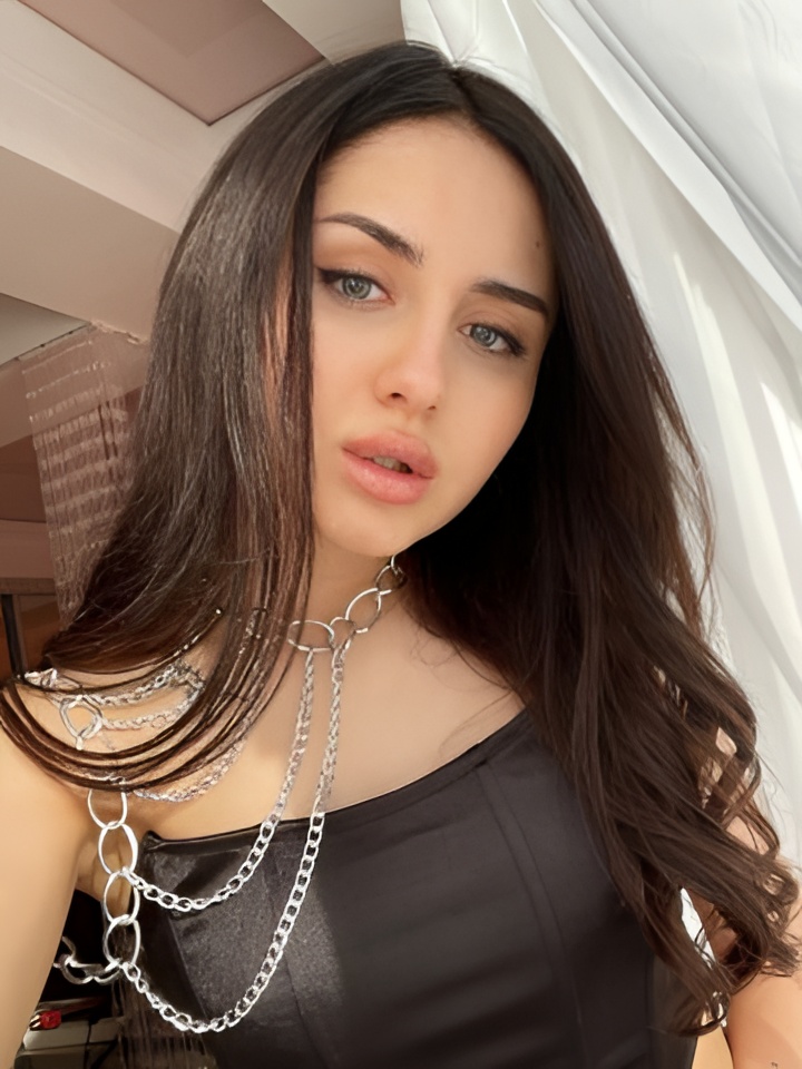 Ксения привлекальеная девушка из Кущевская цена от 3000 руб