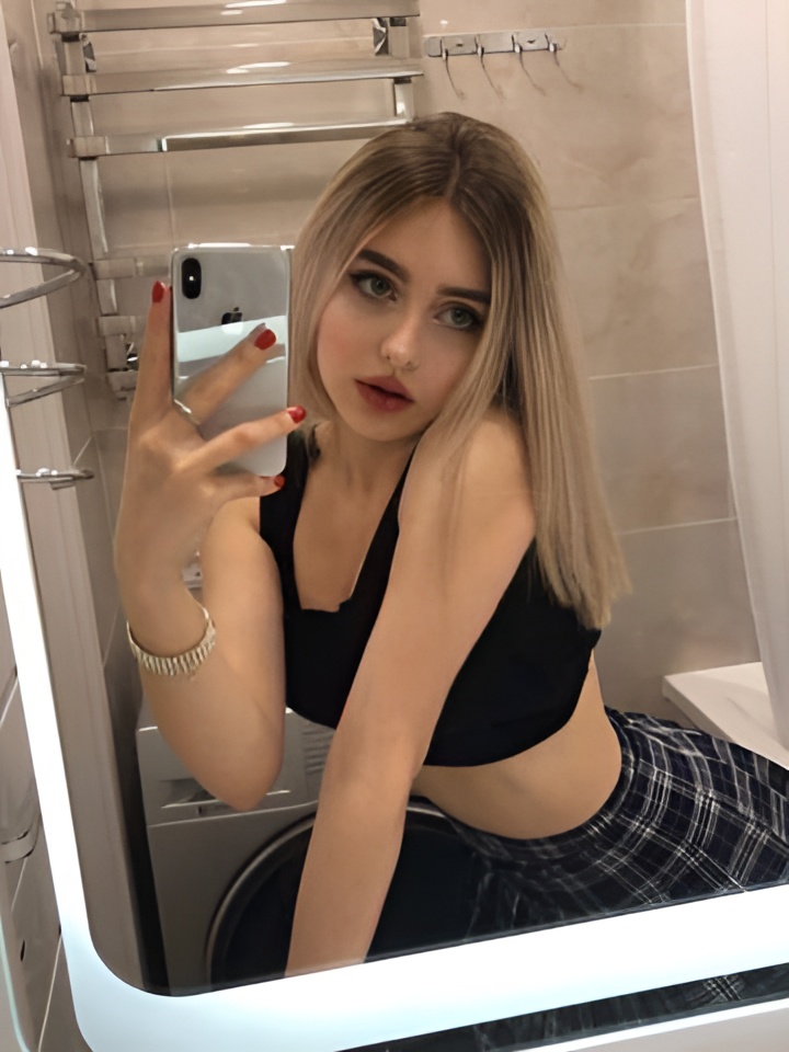 Ксюша привлекальеная девушка из Кущевская цена от 5000 руб