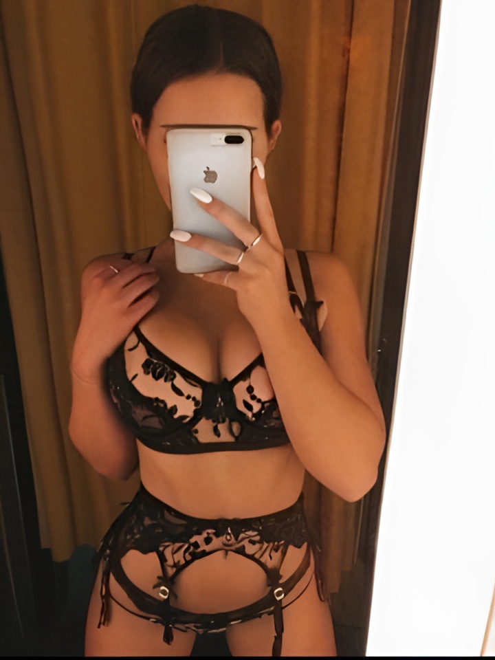 Розалия привлекальеная девушка из Кущевская цена от 1500 руб