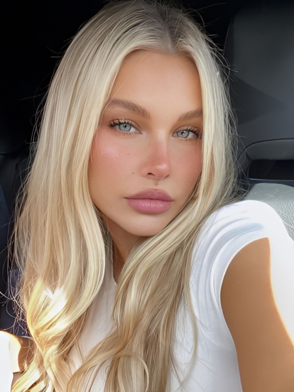 Адель привлекательная девушка из Кущевская цена от 3000 руб